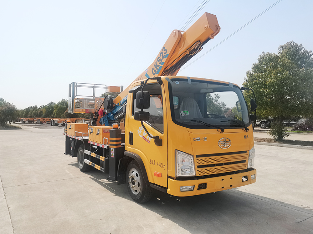 ���23���{�Ƹ߿����I܇