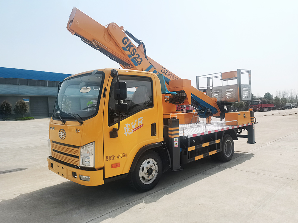 ���23���{�Ƹ߿����I܇